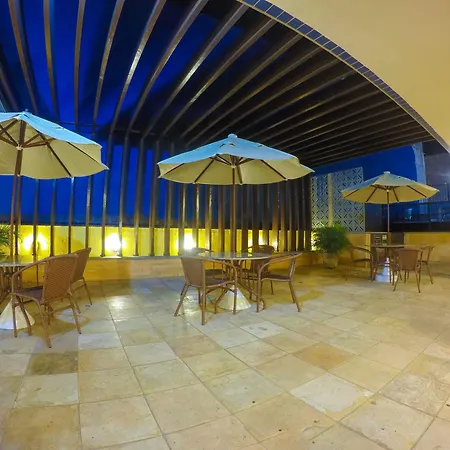 Flats Mansa Aparthotel 4*