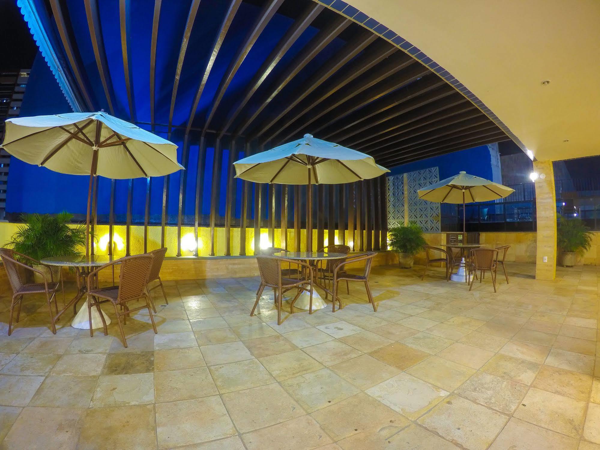 Flat Beira Mar Aparthotel 4*